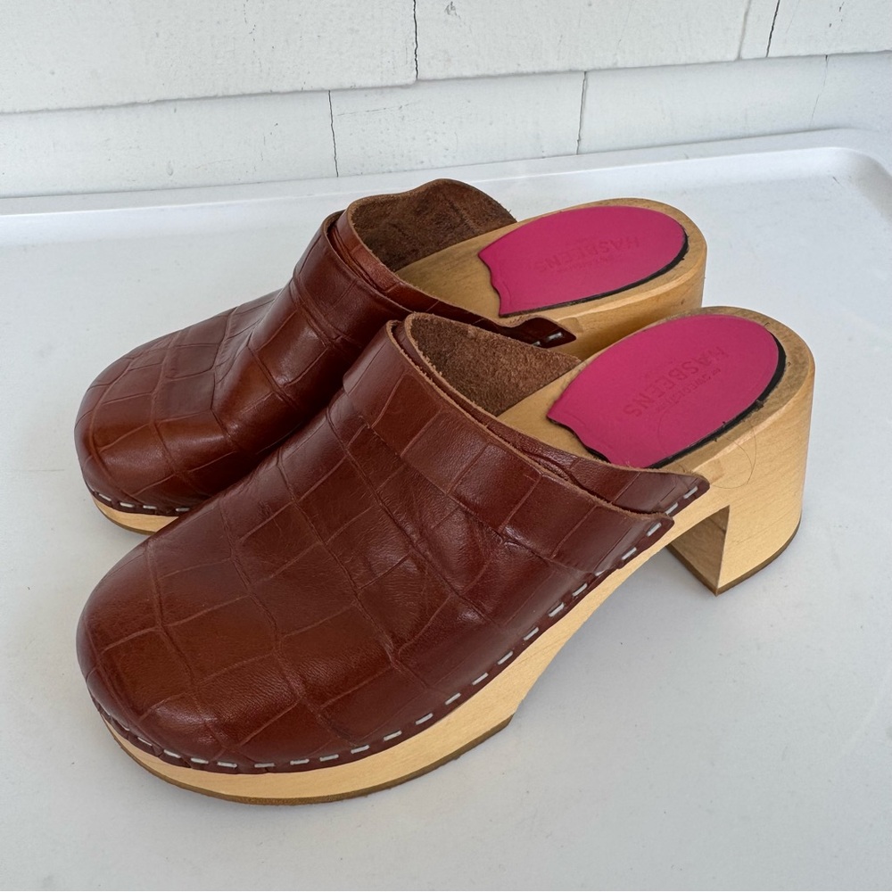 Swedish Hasbeens Dagny Clog Cognac Croc Pattern size 36